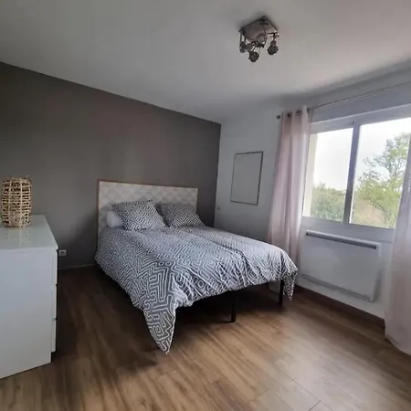 De Vacquieres Feriehus Aramon