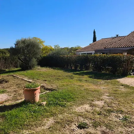 L'olivier- Avignon, Nîmes, Uzès, St Rémy Сasa de vacaciones Aramon