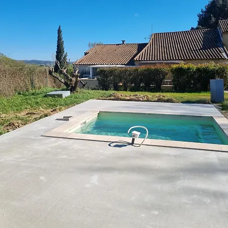 L'olivier- Avignon, Nîmes, Uzès, St Rémy Сasa de vacaciones Aramon