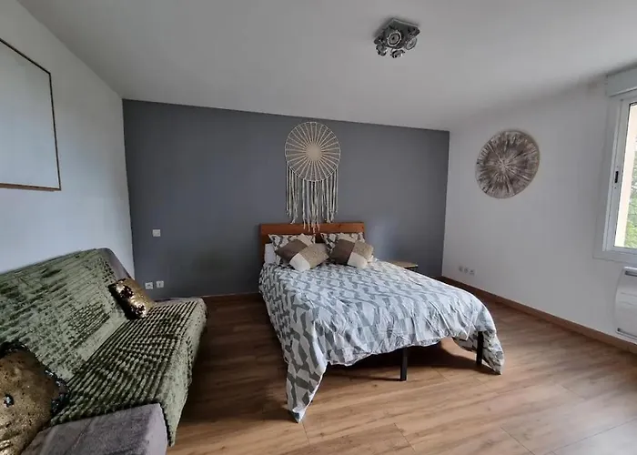 De Vacquieres * Aramon